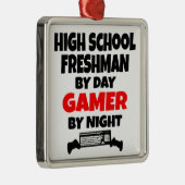 High School Freshman by Day Gamer by Night Silbernes Ornament (Rechts)