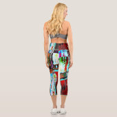 High Waisted Yoga Capris – Reflection Abstract (Rückseite)