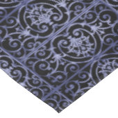 Highgate Iron Tischdecke (Schrägansicht)