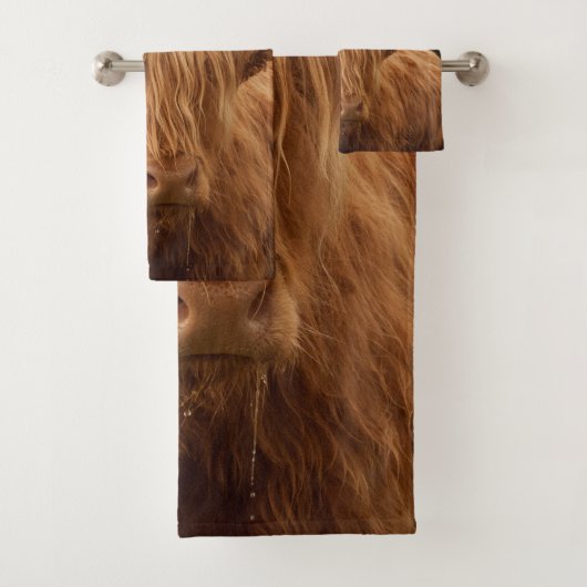 Highland Cow #7 #wall #art Badhandtuch Set (Insitu)