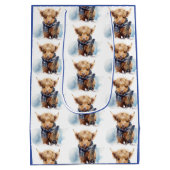 Highland Cow-abunga Geschenktasche - weiß/blau Mittlere Geschenktüte (Rückseite)