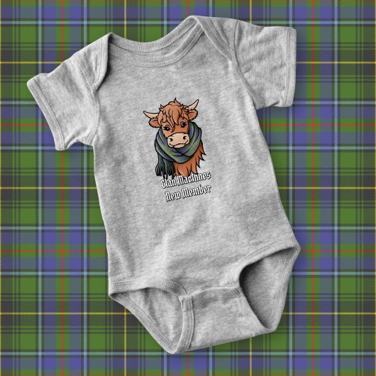 Highland Cow mit MacInnes Tartan Scarf Baby Strampler