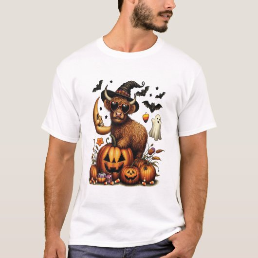 Highland Cow on Pumpkin Halloween T-Shirt (Vorderseite)