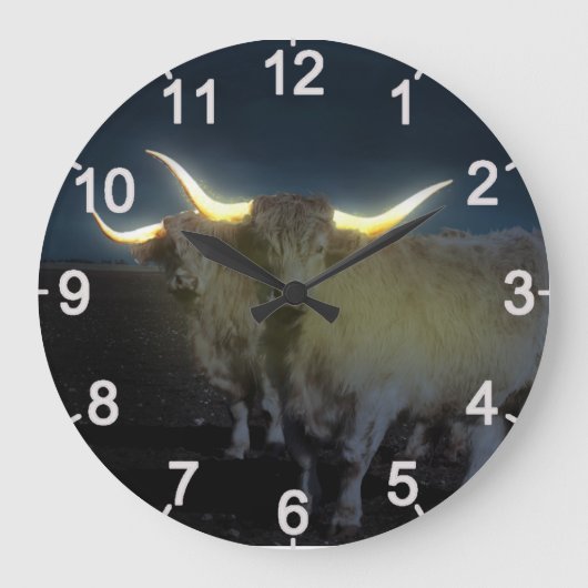 Highland Cows Glowing In The Dark, Large Wallclock Große Wanduhr (Vorderseite)