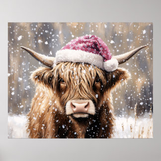 Highland-Kuh im Schnee mit Weihnachtsmannmütze Poster