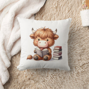 Highland-Kuh liest Bücher Kissen
