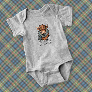 Highland-Rind mit MacLellan Ancient Tartan-Schal Baby Strampler
