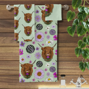 Highland Scottish Cow Lila Celtic Knot Work Badhandtuch Set