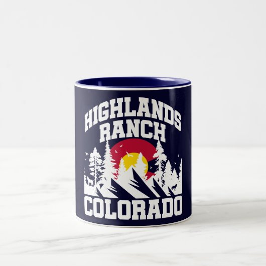 Highlands Ranch, Colorado Zweifarbige Tasse (Mittel)