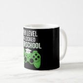 Highschool-Ebene frei für Schulkid-Gamer Kaffeetasse (VorderseiteRechts)