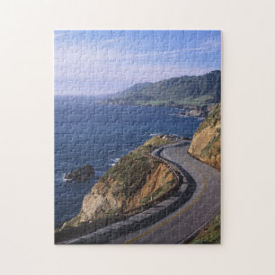 Highway 1 entlang der kalifornischen Küste nahe Puzzle