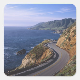 Highway 1 entlang der kalifornischen Küste nahe Quadratischer Aufkleber