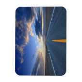 Highway at Sunrise Day Magnet (Vertikal)