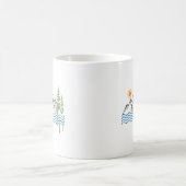 hiking and camping in mountains graphic kaffeetasse (Mittel)