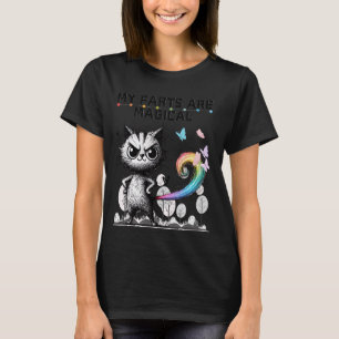 Hilarische Katzenkarikatur mit magischem Furz-Desi T-Shirt