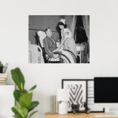 Hilfe des Roten Kreuzes: 1940 Poster (Heimbüro)