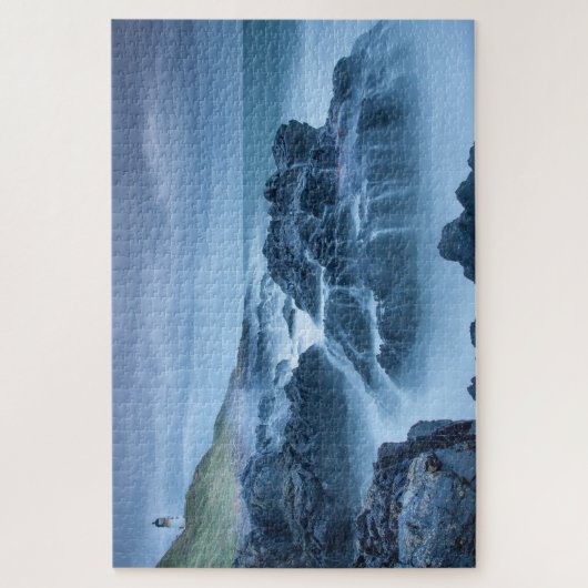 Hill Mountain Lighthouse on a Stormy Sea Puzzle (Vertikal)