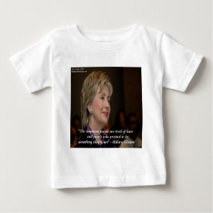 Hillary Clinton Amerikaner sind müde Zitat Baby T-shirt