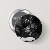 Hillary Clinton, die ein Chef ist Button (Vorne & Hinten)