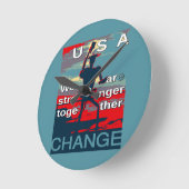 Hillary Clinton latest campaign slogan for 2016 Runde Wanduhr (Winkel)