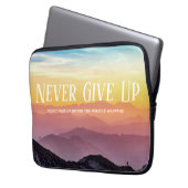 Hills Landschaft Regenbogenfarben Motivation Zitat Laptopschutzhülle (Vorderseite Links)