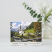 Hillside Church schöne ruhige Szene Custom Text Postkarte (Stehend Vorderseite)