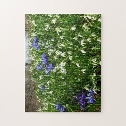 Hillside of Early Spring Flowers Landschaft Puzzle (Vertikal)