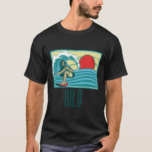 Hilo Hawaii Vintag Surfer Wave Retro Graphic T-Shirt