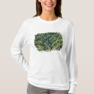 Himalaja-Wald im Mangdue-Tal, Bhutan T-Shirt