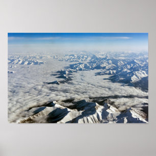 Himalaya-Gebirge unter Wolken - Tibet Poster