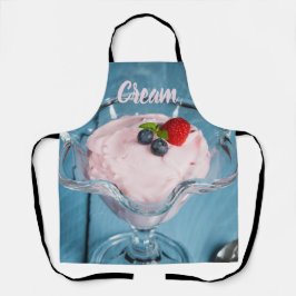 Himbeercreme Nachtisch mit Minze und Fruchtsaft Schürze