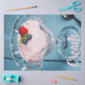 Himbeercreme Nachtisch mit Minze und Fruchtsaft Seidenpapier (Basteln)