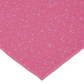 Himbeere Pink Fetten Pastel Spritzer Paint Dots Tischdecke (Schrägansicht)