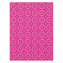 Himbeere und weiße Blüten