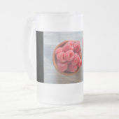 Himbeeren, frisch in einer Schüssel Mattglas Bierglas (Vorderseite Links)