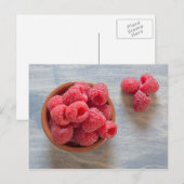 Himbeeren, frisch in einer Schüssel Postkarte (Vorne/Hinten)