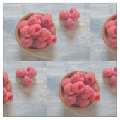 Himbeeren, frisch in einer Schüssel Stoff (Nahaufnahme)