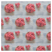 Himbeeren, frisch in einer Schüssel Stoff (Muster)