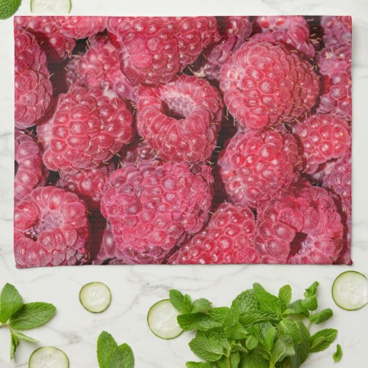 Himbeeren Handtuch (Gefaltet)