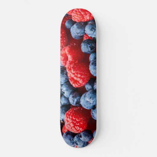 Himbeeren und Blaubeeren Skateboard (Vorderseite)