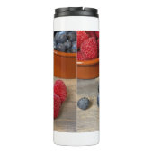 Himbeeren und Blaubeeren Thermosbecher (Rückseite)