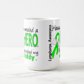 Himmel benötigte ein Held-Vati-Lymphom Kaffeetasse (Mittel)