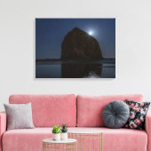 Himmel über dem Haystack Rock | Cannon Beach, Oreg Leinwanddruck (Insitu (Wohnzimmer))