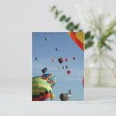 Himmel voller Heißluftballons Postkarte (Stehend Vorderseite)