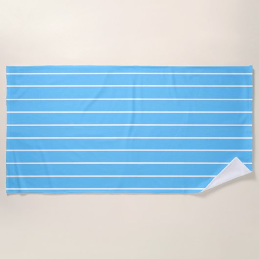 Himmelblau-weiße Sommerstreifen Strandtuch (Vorderseite)
