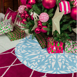 Himmelblaue Dreiecke Schneeflockenmuster Polyester Weihnachtsbaumdecke