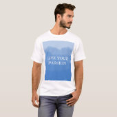 Himmelblauer Farbverlauf  T-Shirt (Vorne ganz)