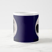 Himmelfahrt im Mondschein Jumbo-Tasse (Vorderseite)