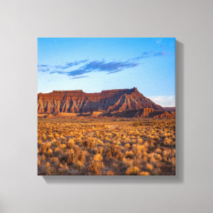 Himmelsblauer bedeckt wunderschönen braunen Hügel Leinwanddruck