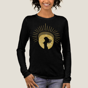 Himmelsgöttin-Silhouette in goldenem Aura-Kunstwer Tri-Blend Shirt